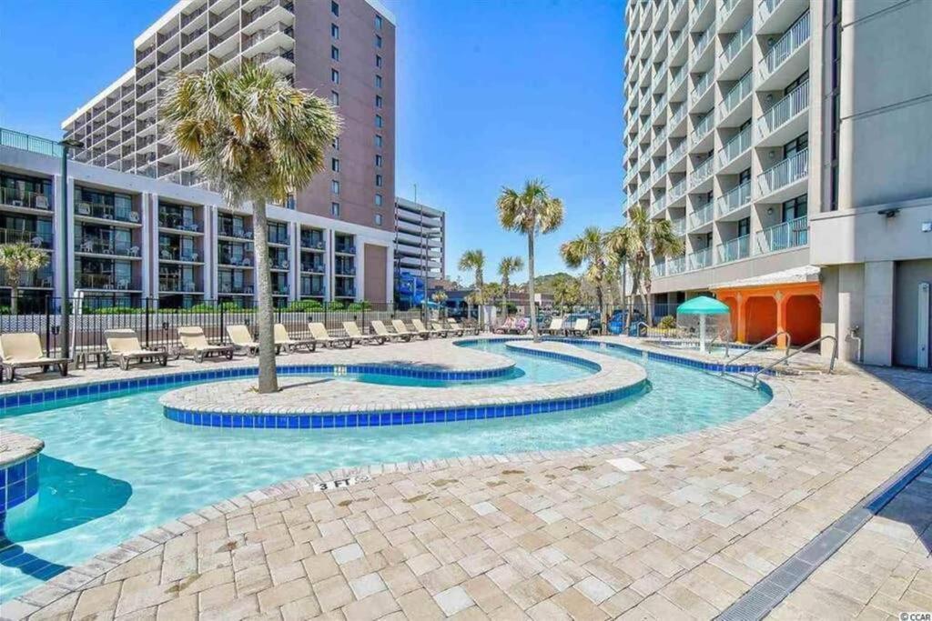 *Renovated Oceanfront Condo*Queen Beds*Pools*Hot Tubs*More*P220 Myrtle Beach Exteriör bild
