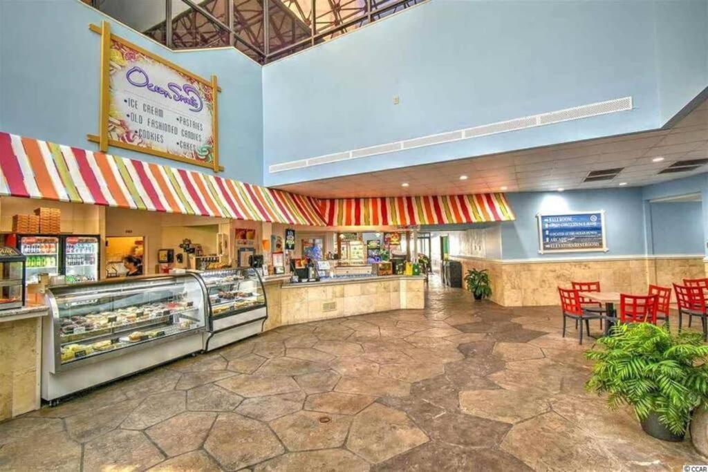 *Renovated Oceanfront Condo*Queen Beds*Pools*Hot Tubs*More*P220 Myrtle Beach Exteriör bild